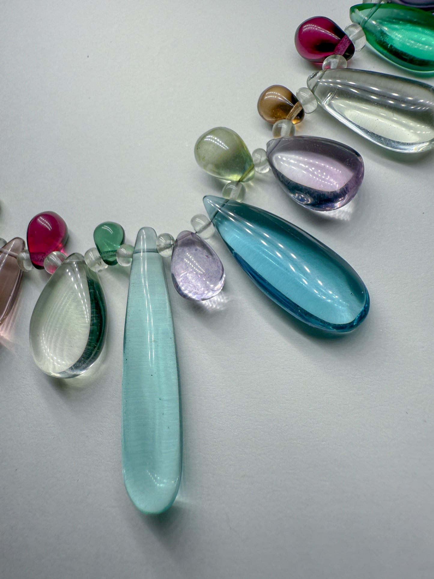 Rainbow water collar