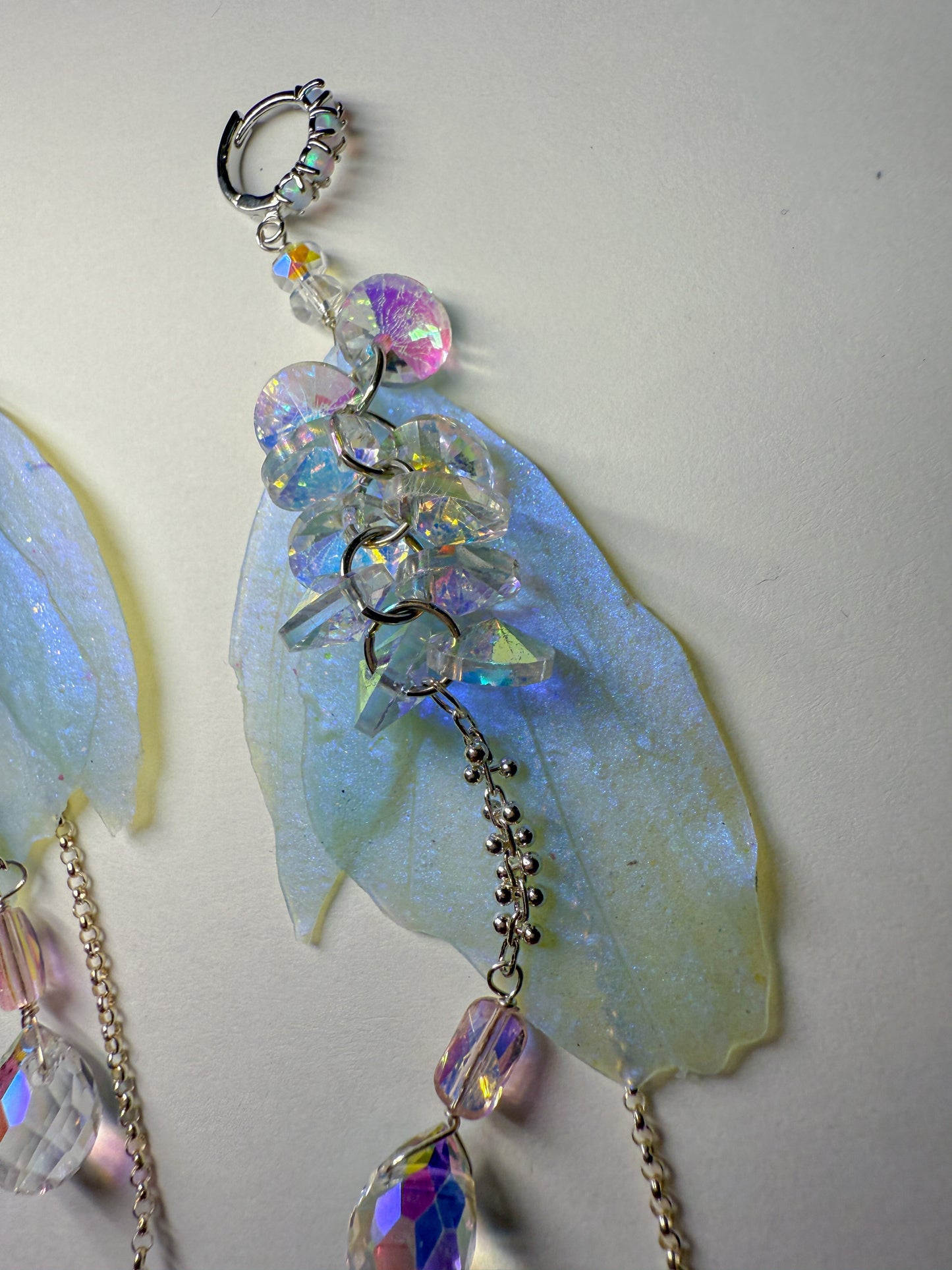 Prismatic drip