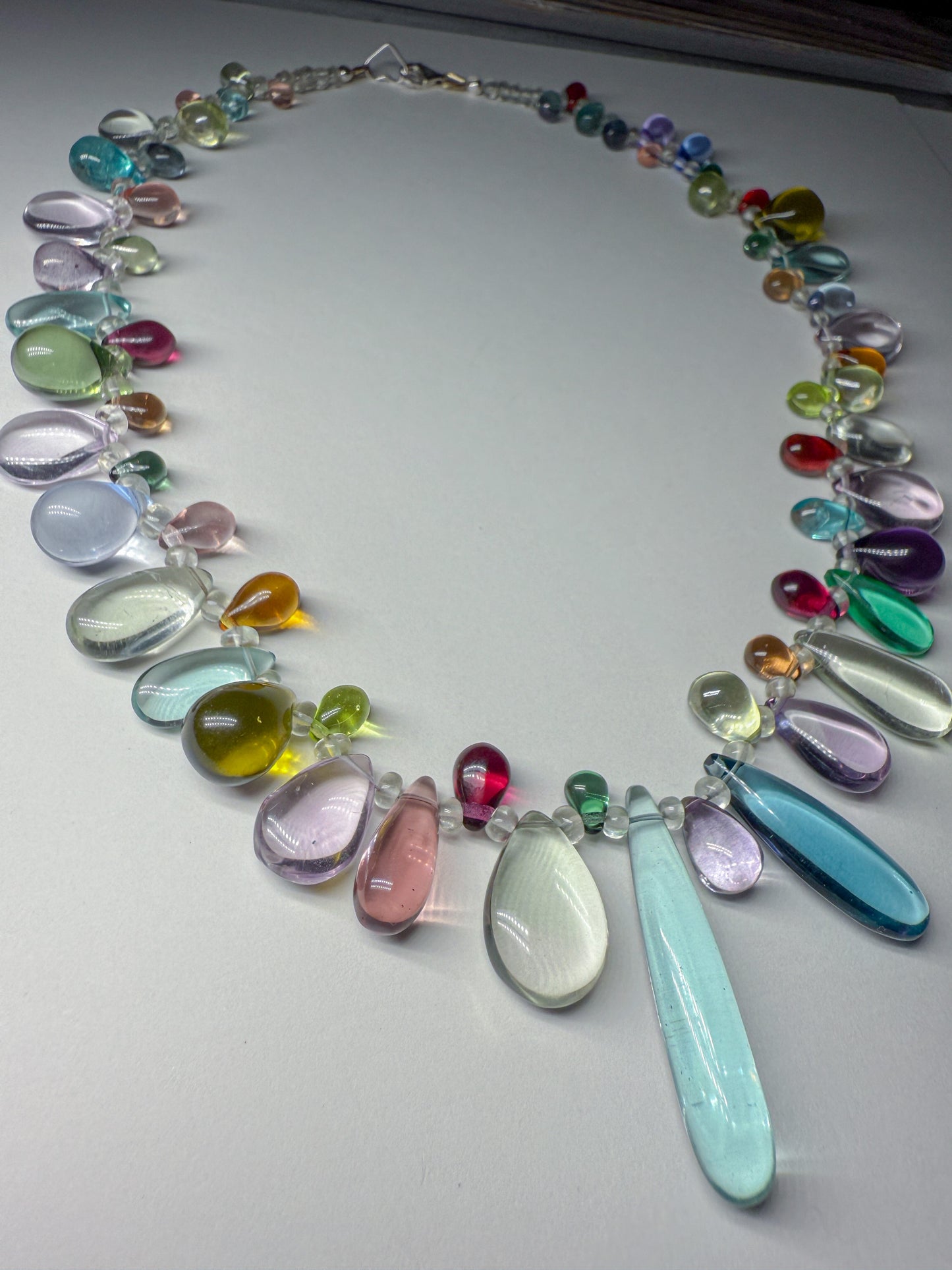 Rainbow water collar