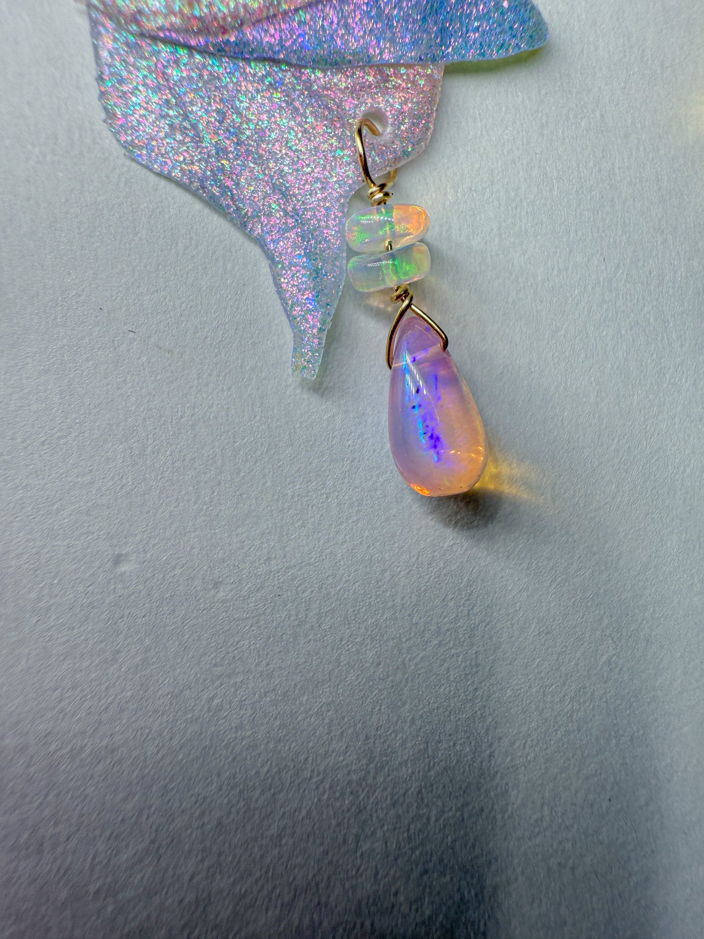 Opal stardust