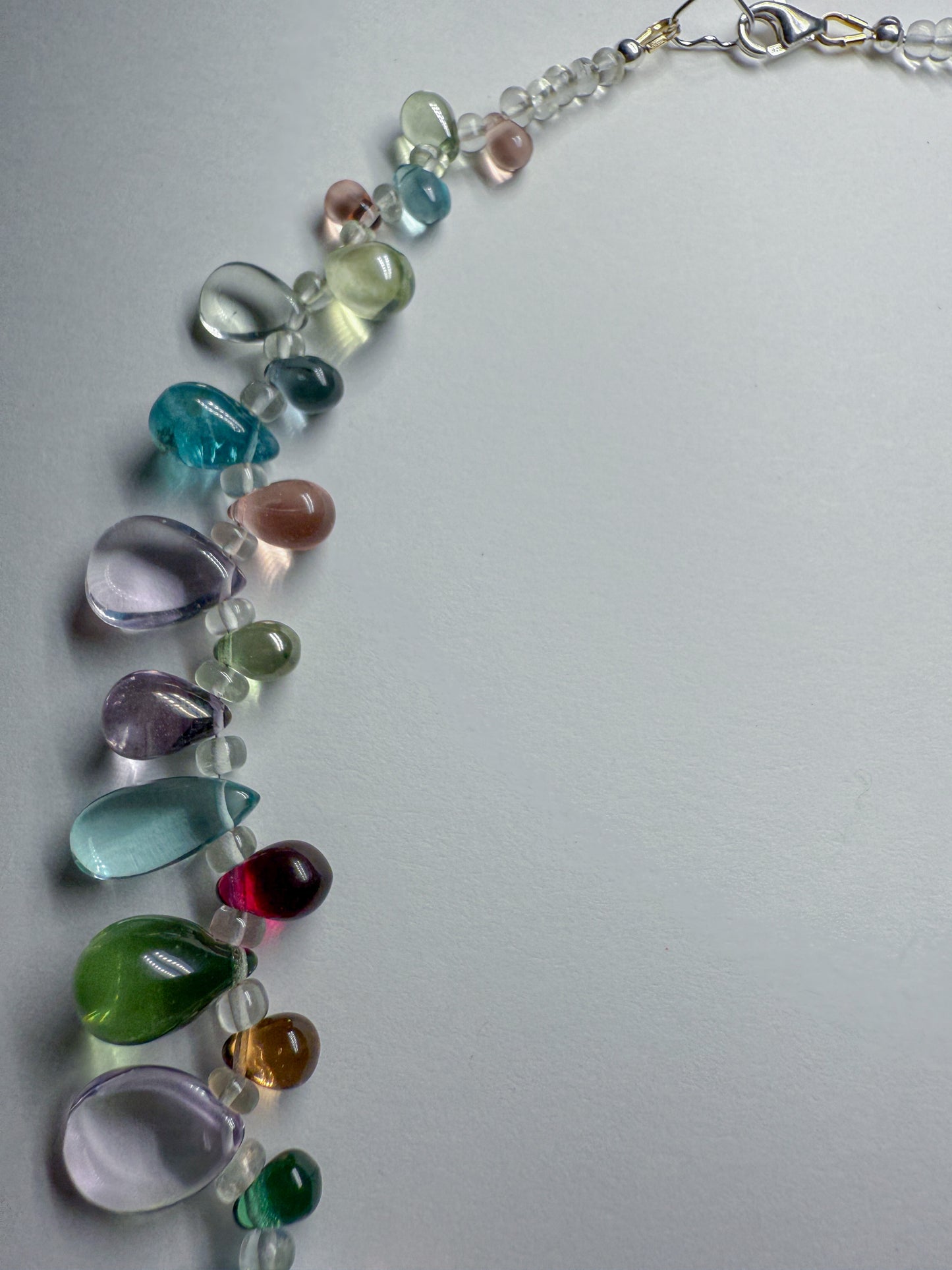Rainbow water collar
